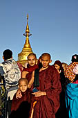 Myanmar - Kyaikhtiyo, Worshippers gather around the pagoda